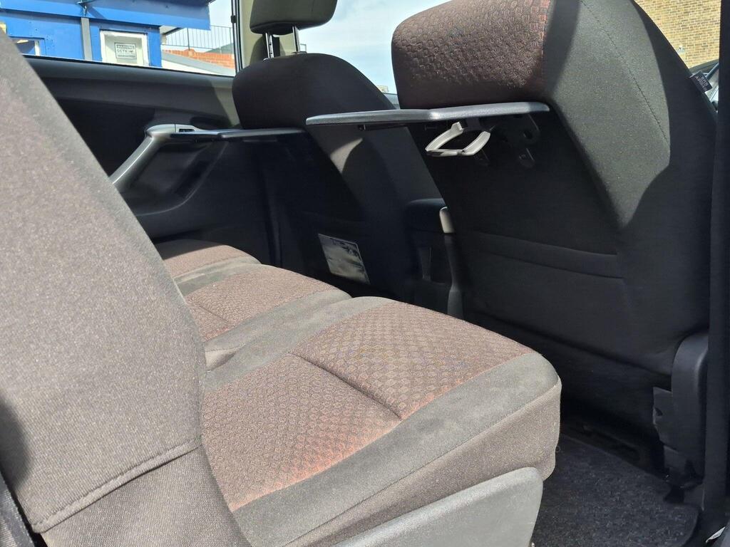 Toyota Verso 20