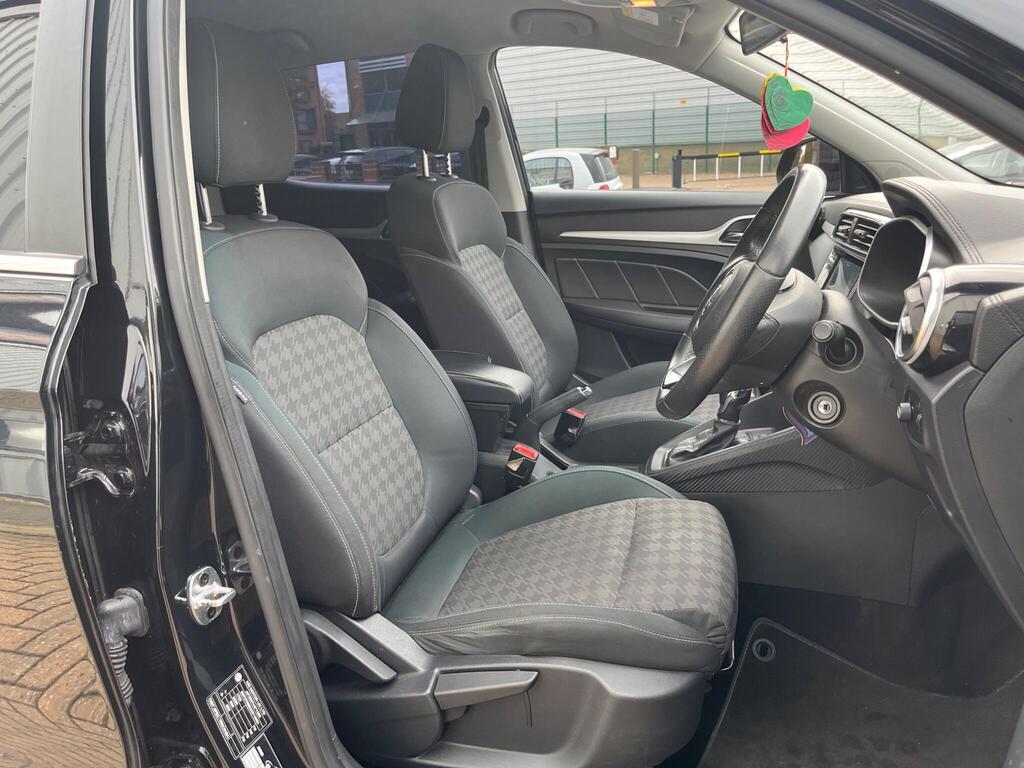 MG MG ZS 36
