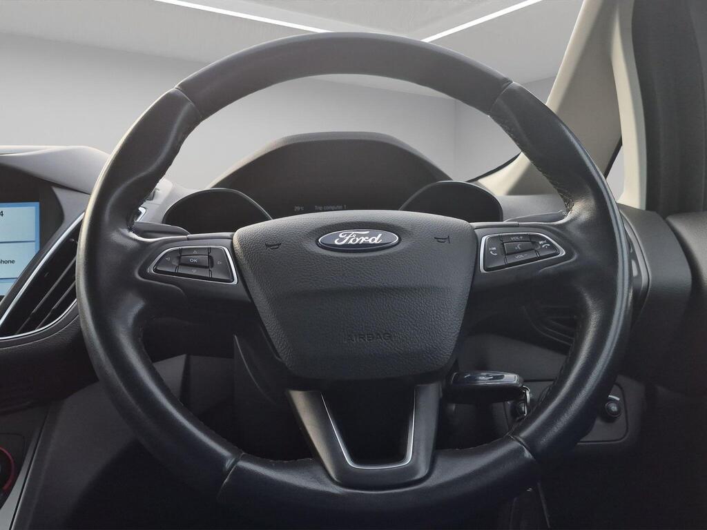 Ford C-Max 42