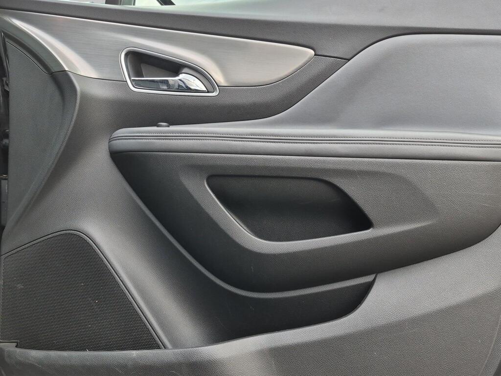 Vauxhall Mokka 35