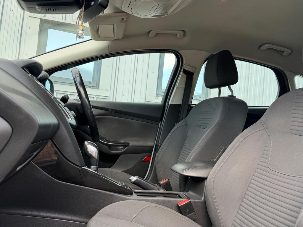 Ford Focus 52