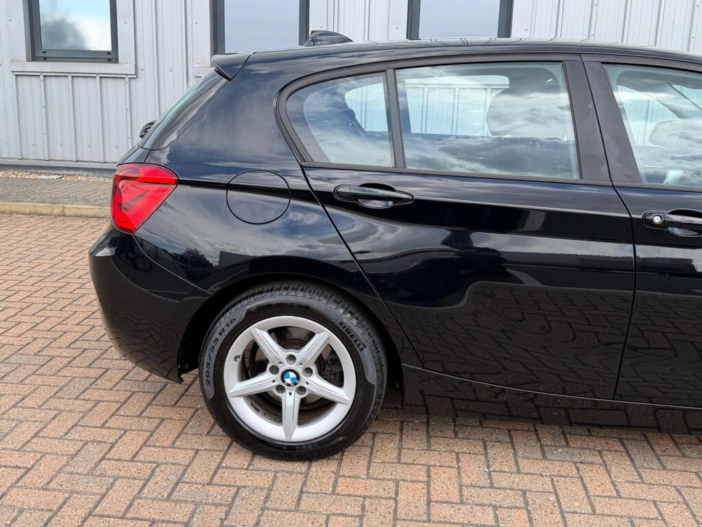 BMW 1 Series 44
