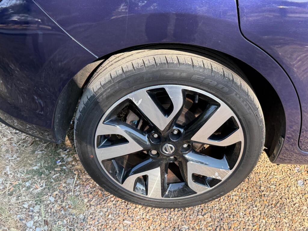 Nissan Pulsar 41