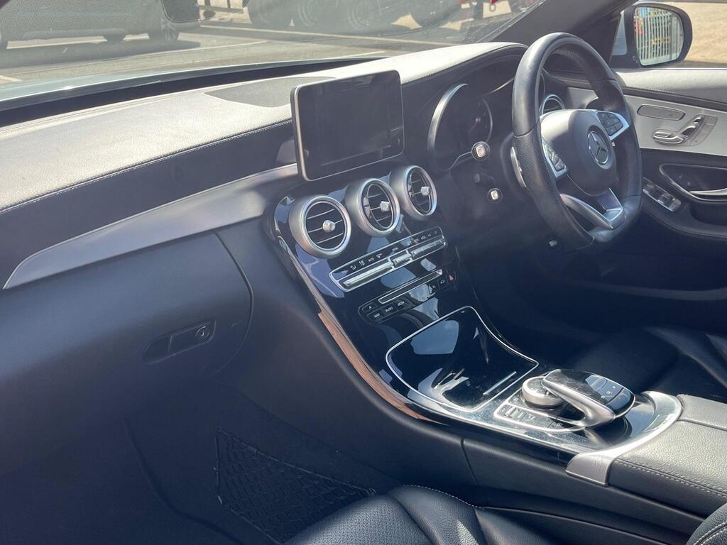 Mercedes-Benz C Class 23