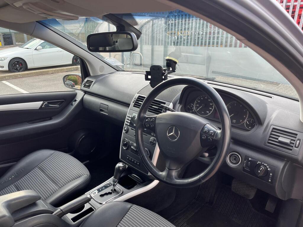 Mercedes-Benz A Class 19