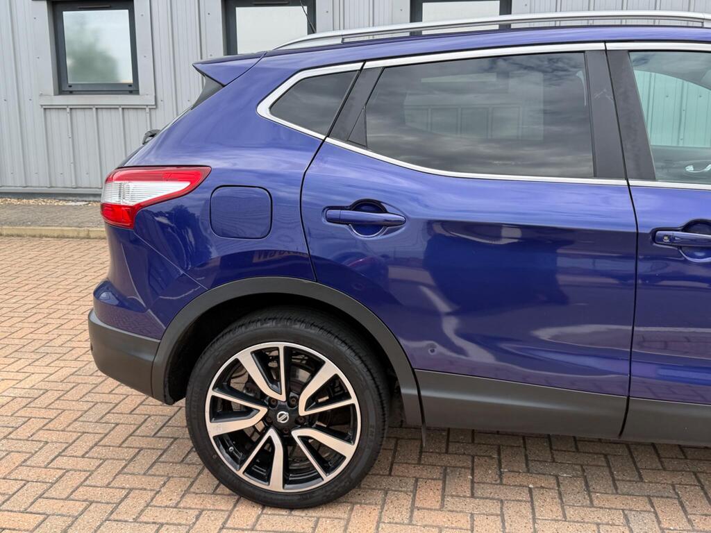 Nissan Qashqai 44
