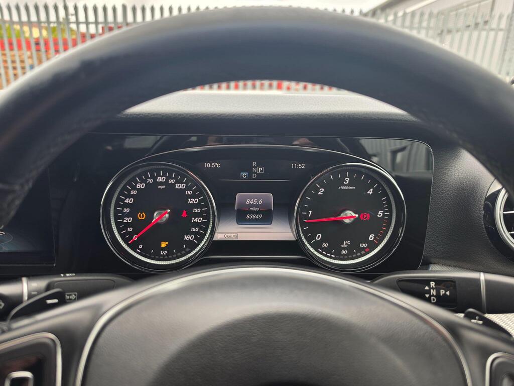 Mercedes-Benz E Class 41