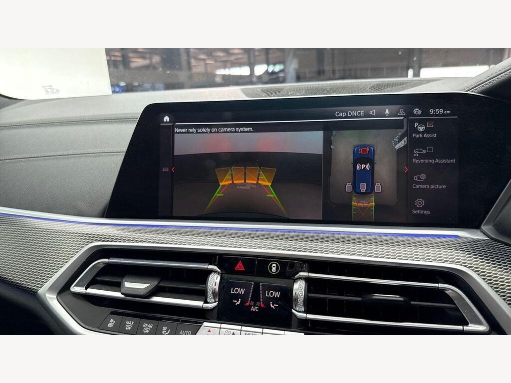 BMW X5 8
