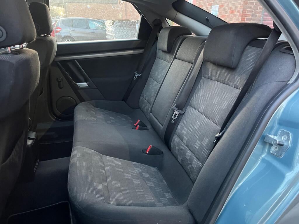 Vauxhall Vectra 43