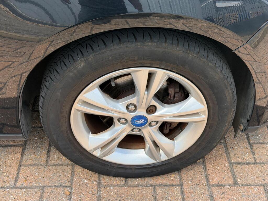 Ford Focus 39