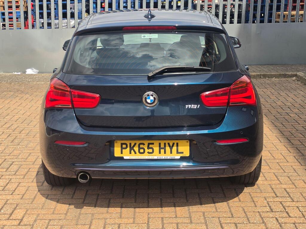 BMW 1 Series 10