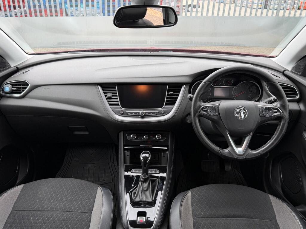 Vauxhall Grandland X 19