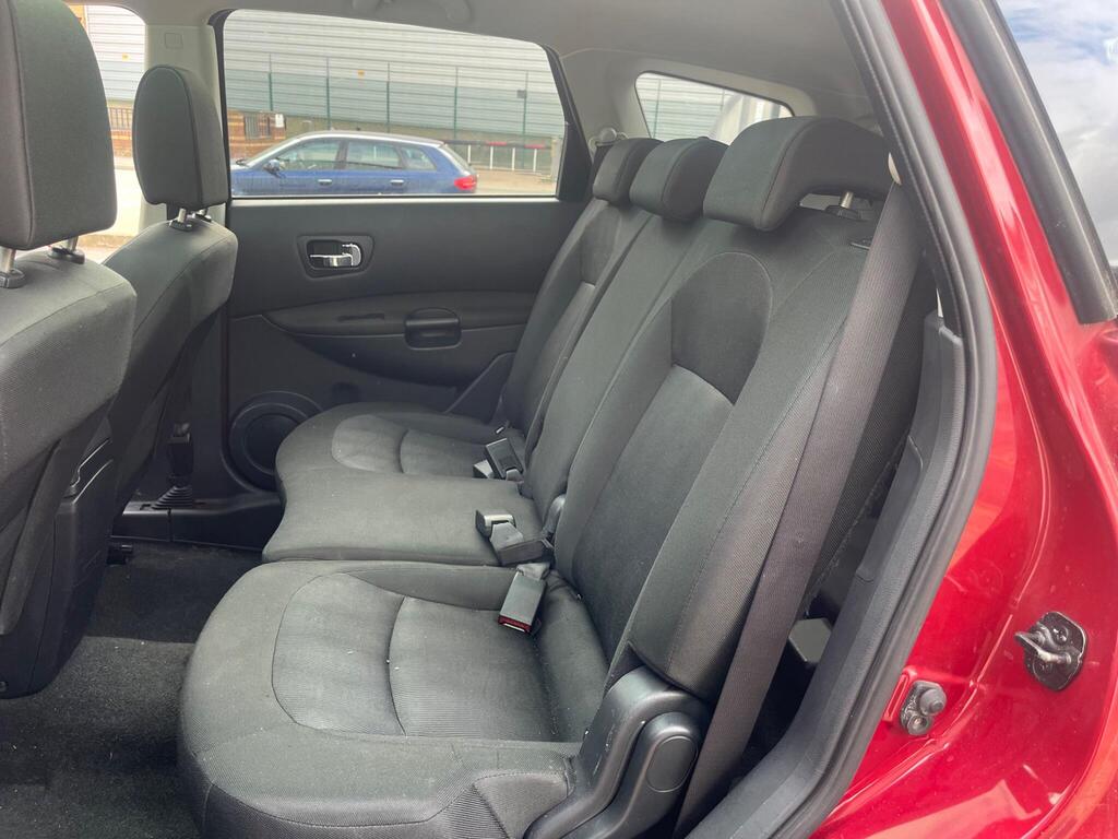 Nissan Qashqai+2 51