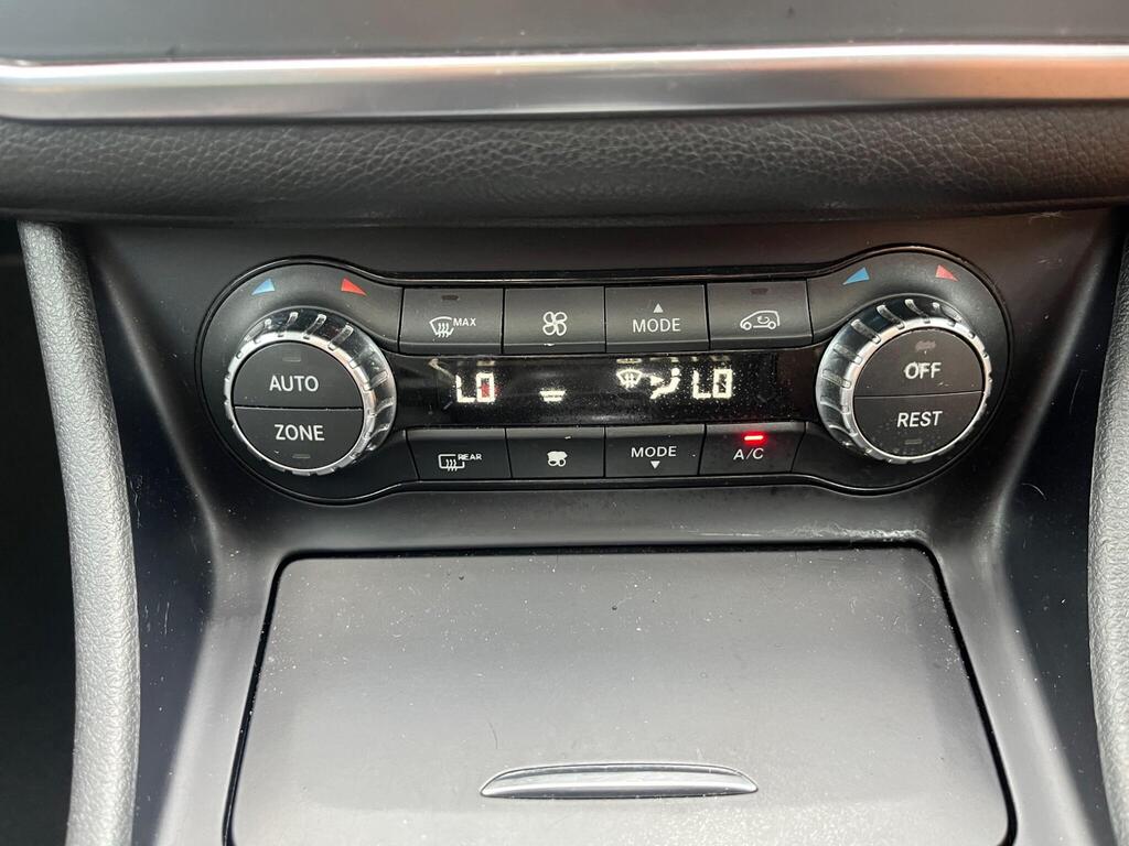 Mercedes-Benz GLA 55