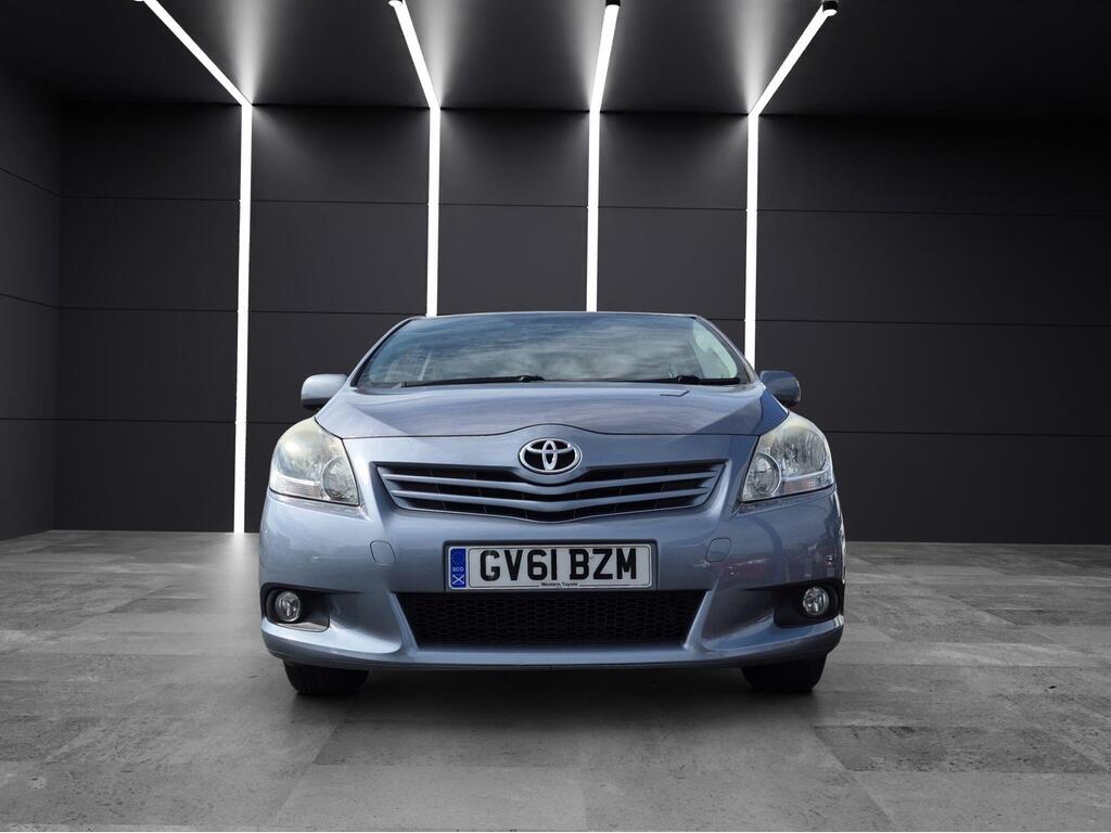 Toyota Verso 2