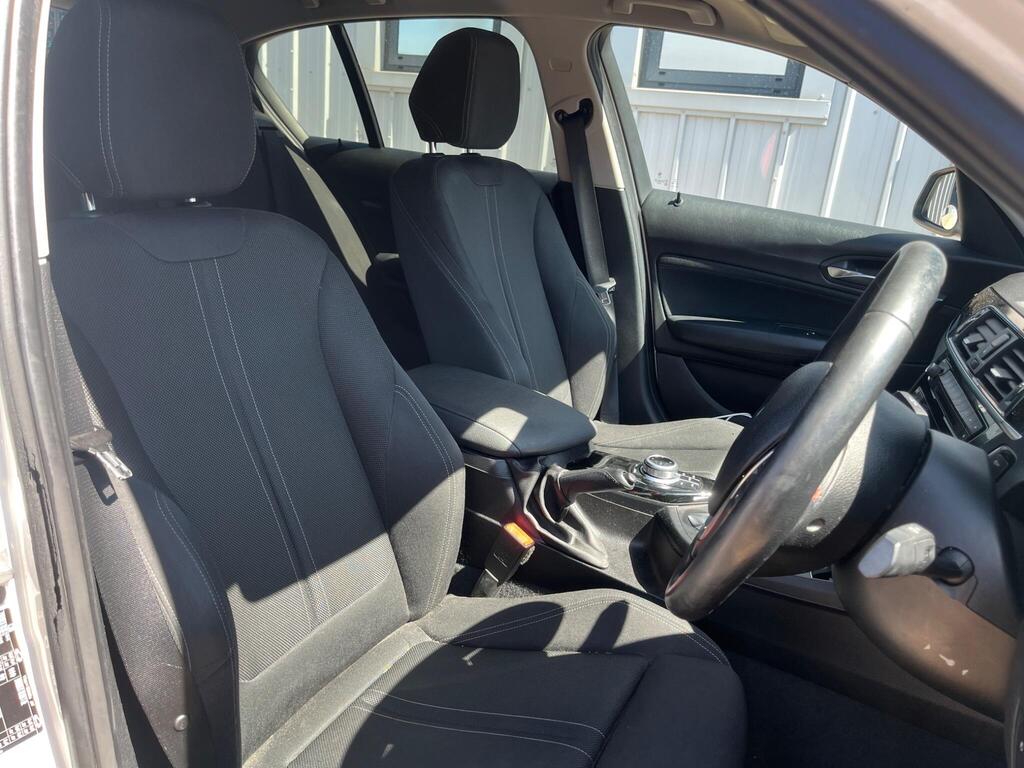 BMW 1 Series 26