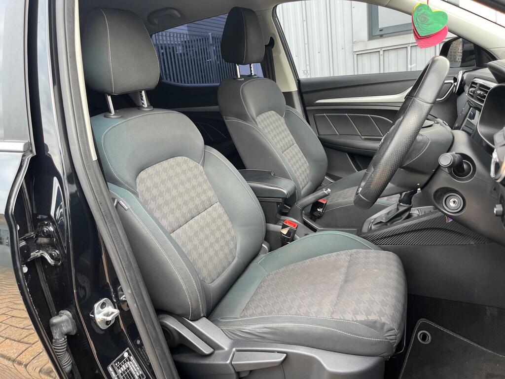 MG MG ZS 40