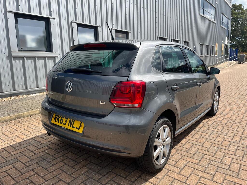 Volkswagen Polo 19