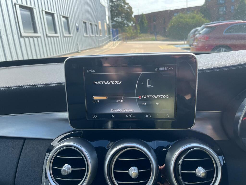 Mercedes-Benz C Class 48