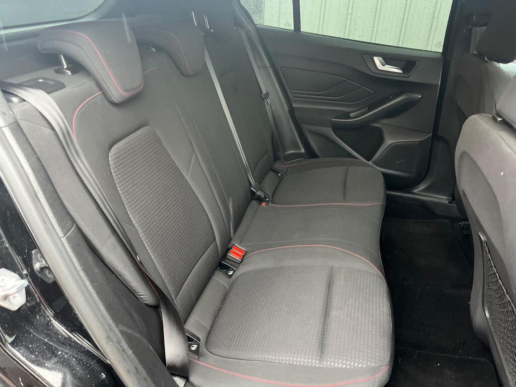 Ford Focus 51