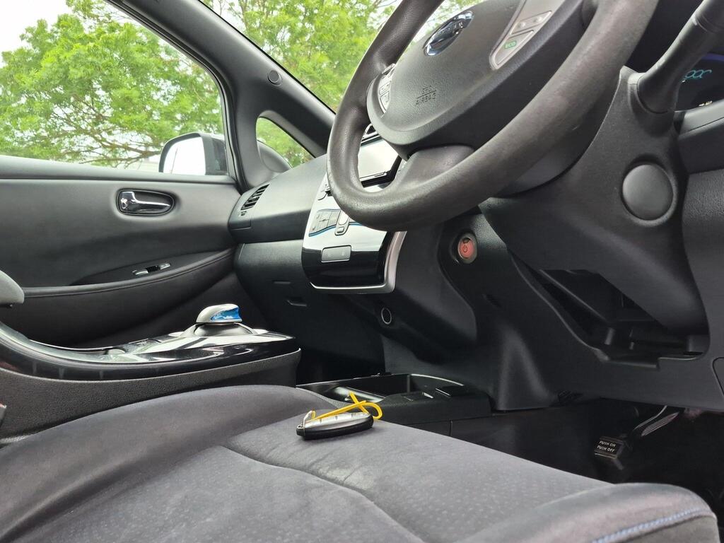 Nissan Leaf 14
