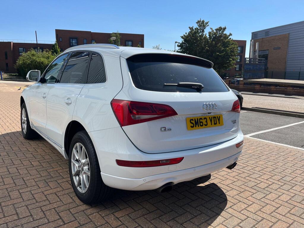 Audi Q5 11