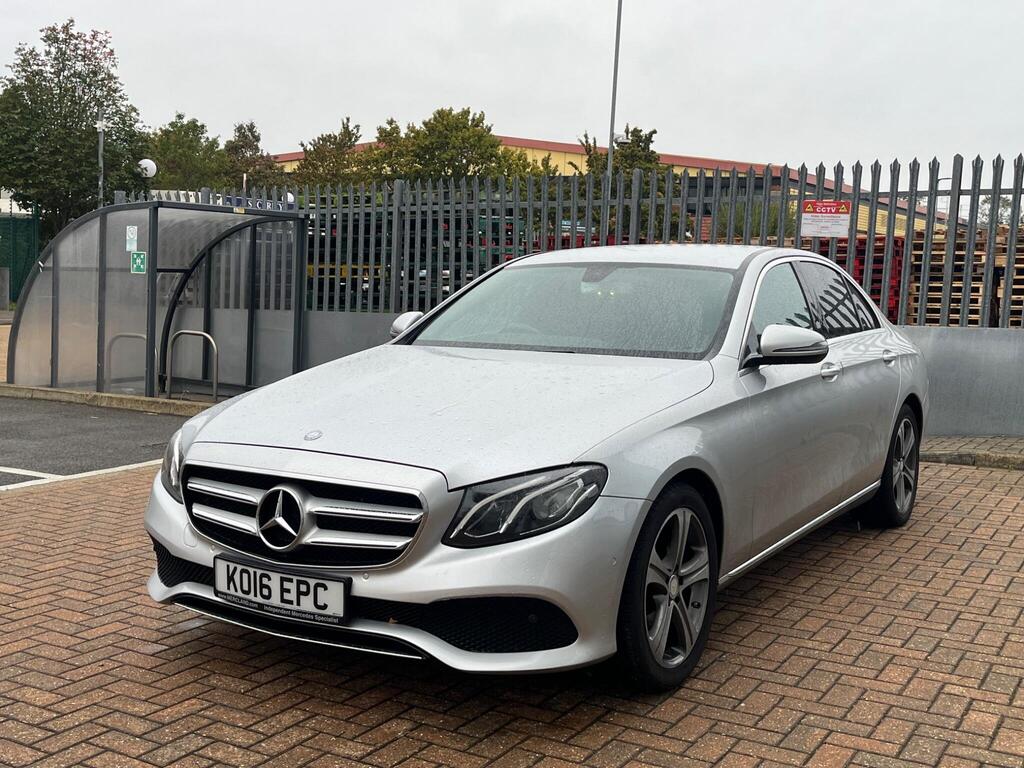Mercedes-Benz E Class 13