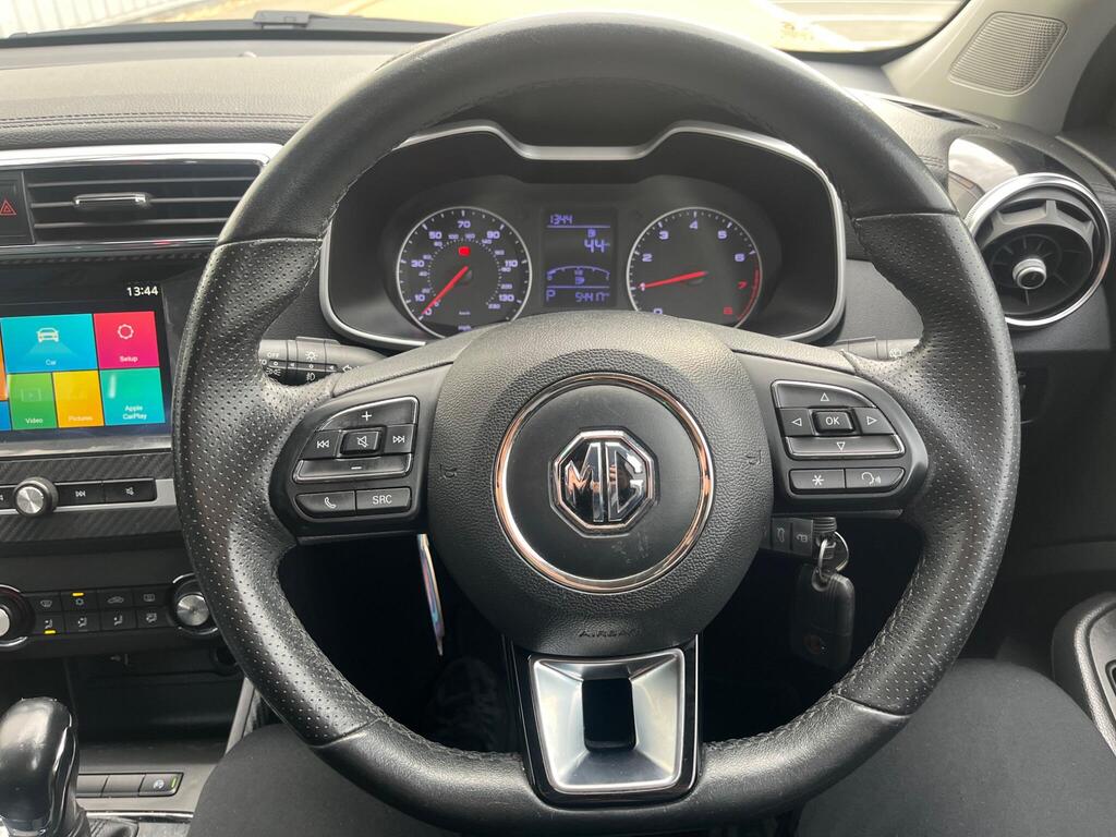 MG MG ZS 75