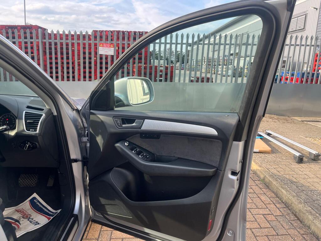 Audi Q5 70