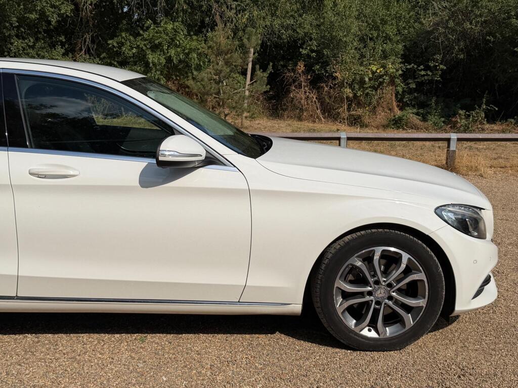 Mercedes-Benz C Class 8