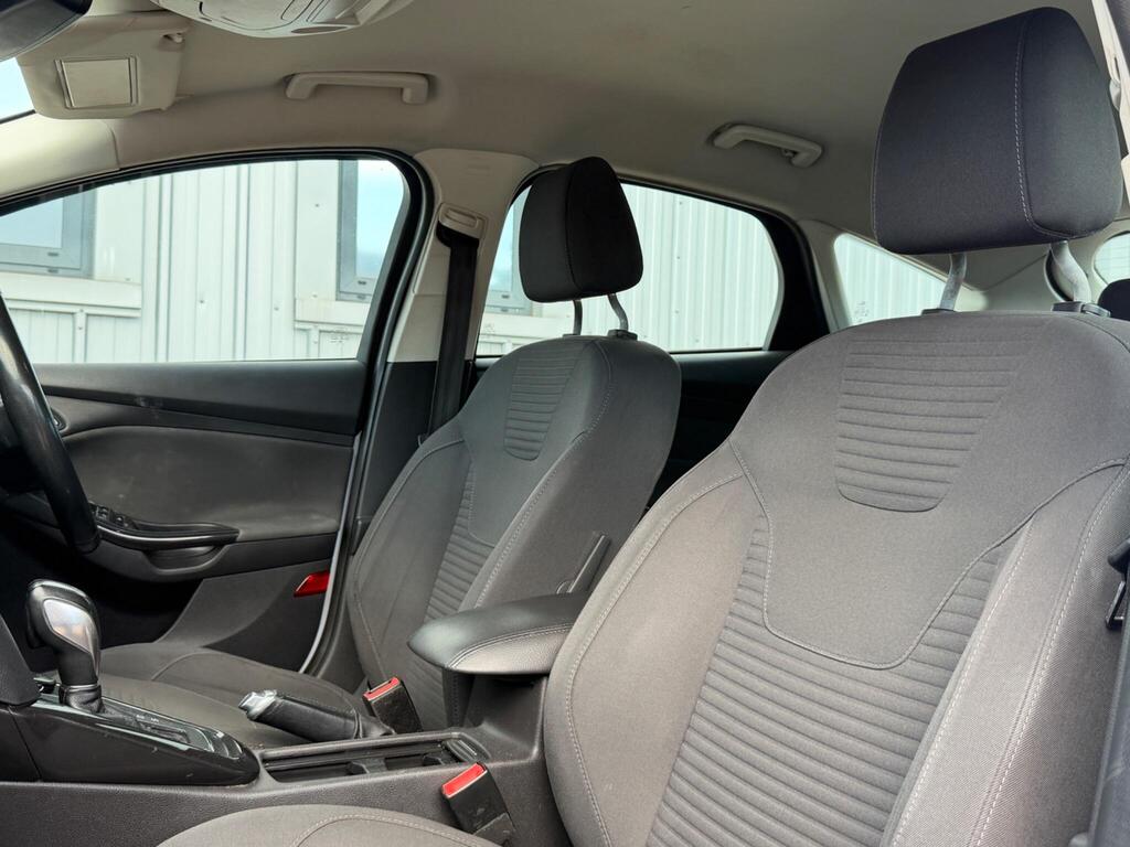 Ford Focus 53