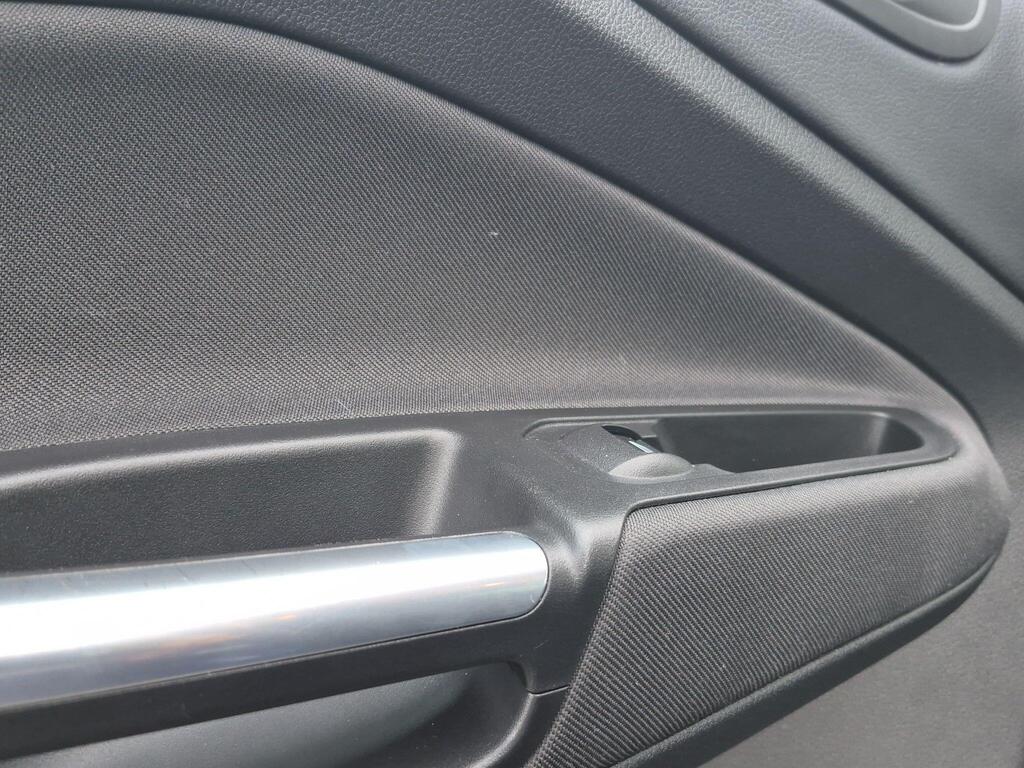 Ford C-Max 53
