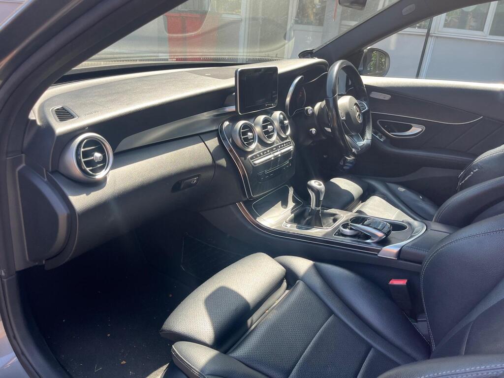 Mercedes-Benz C Class 15