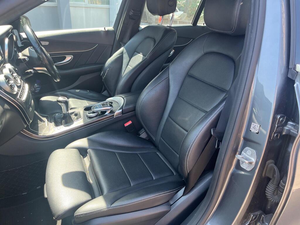 Mercedes-Benz C Class 36