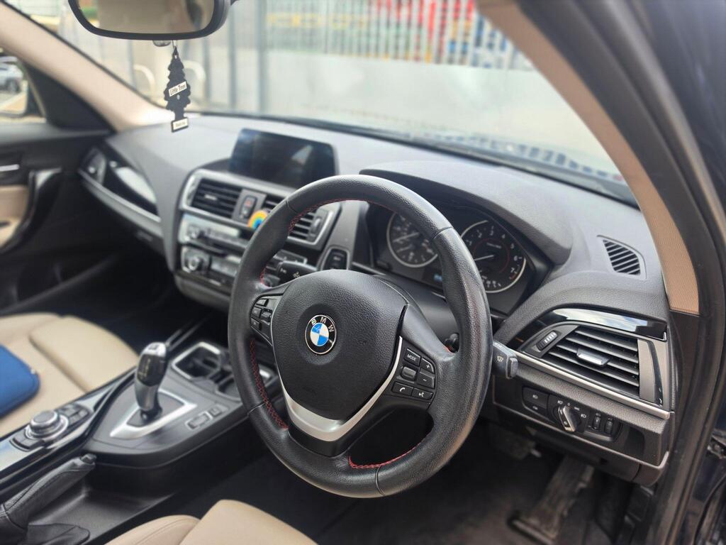 BMW 1 Series 21