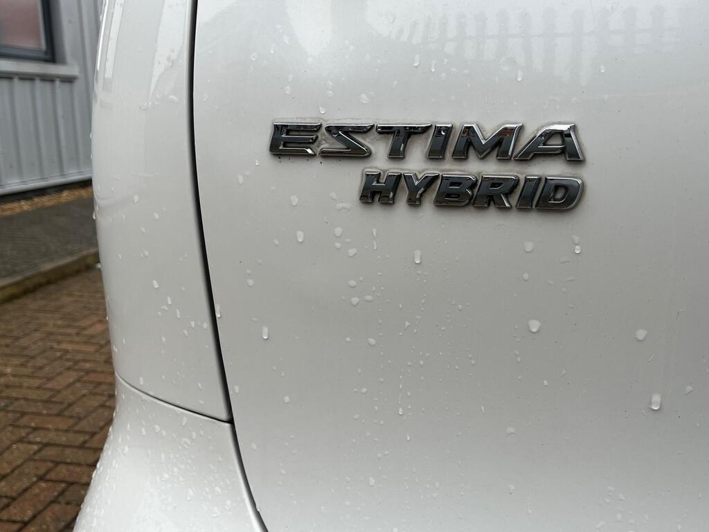 Toyota Estima 65
