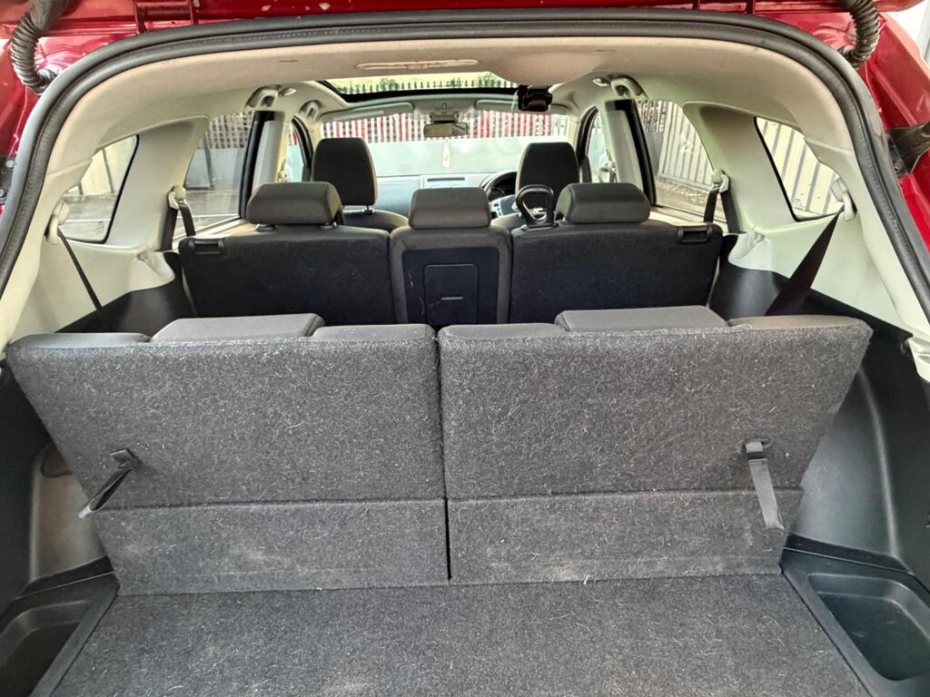 Nissan Qashqai+2 38