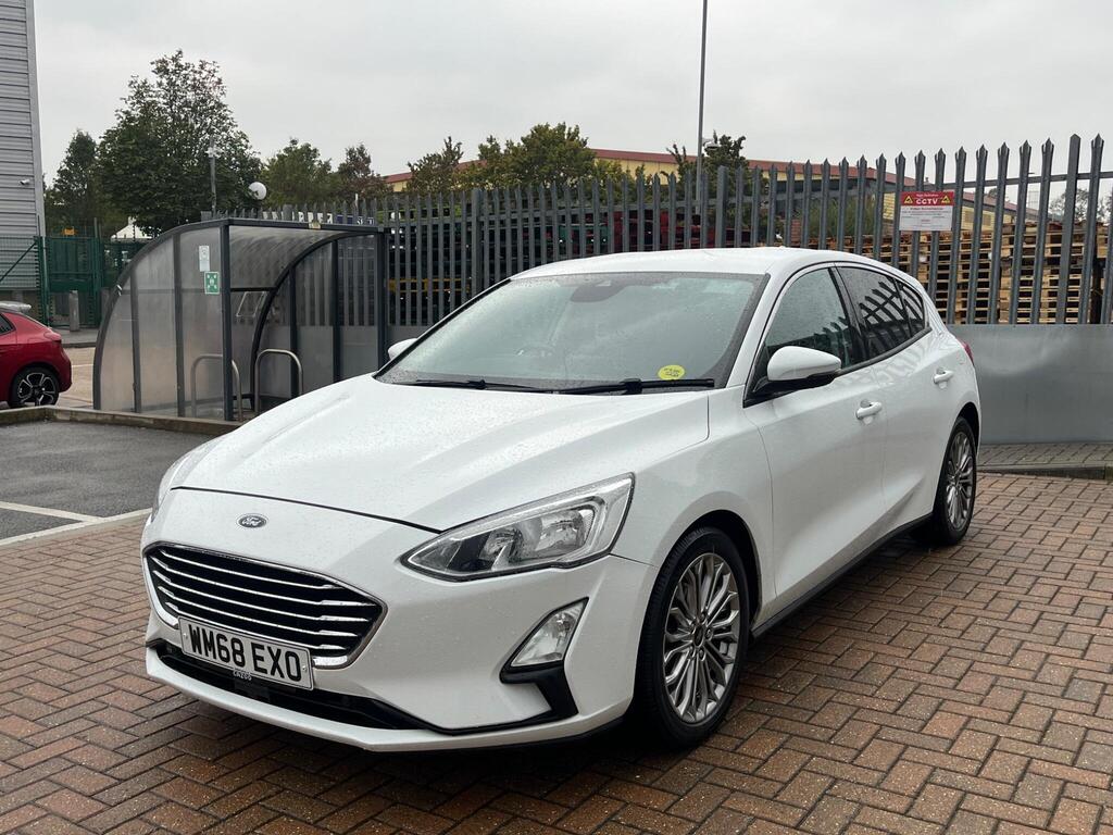 Ford Focus 21