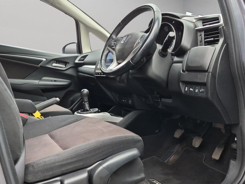 Honda Jazz 9