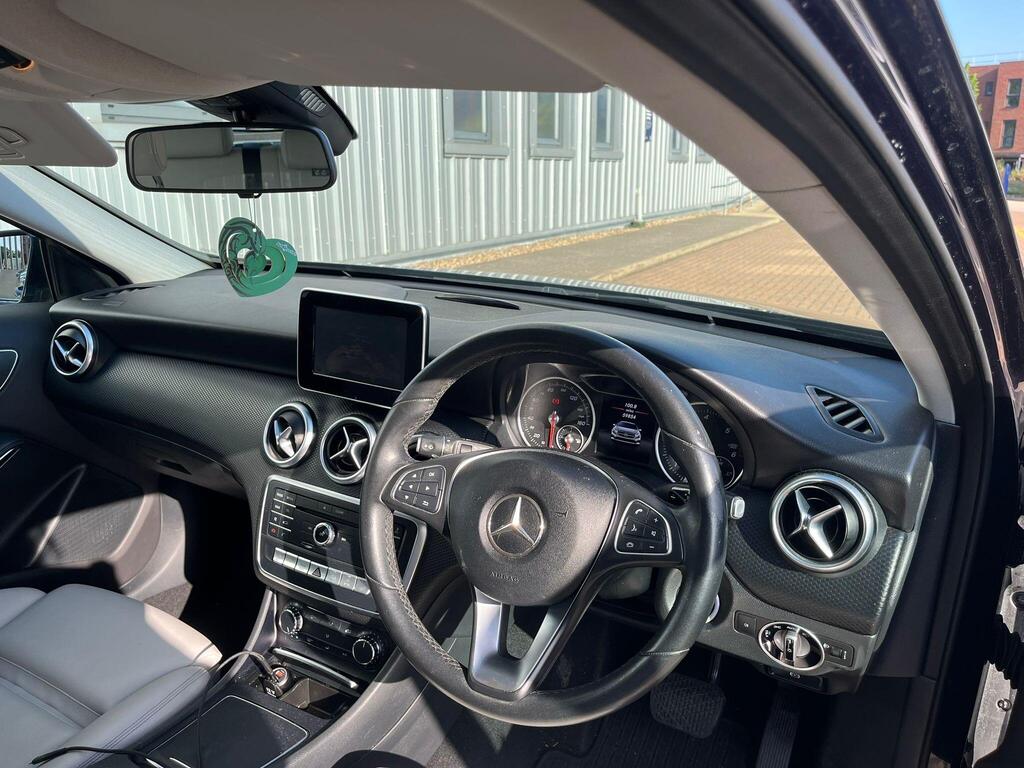 Mercedes-Benz A Class 21