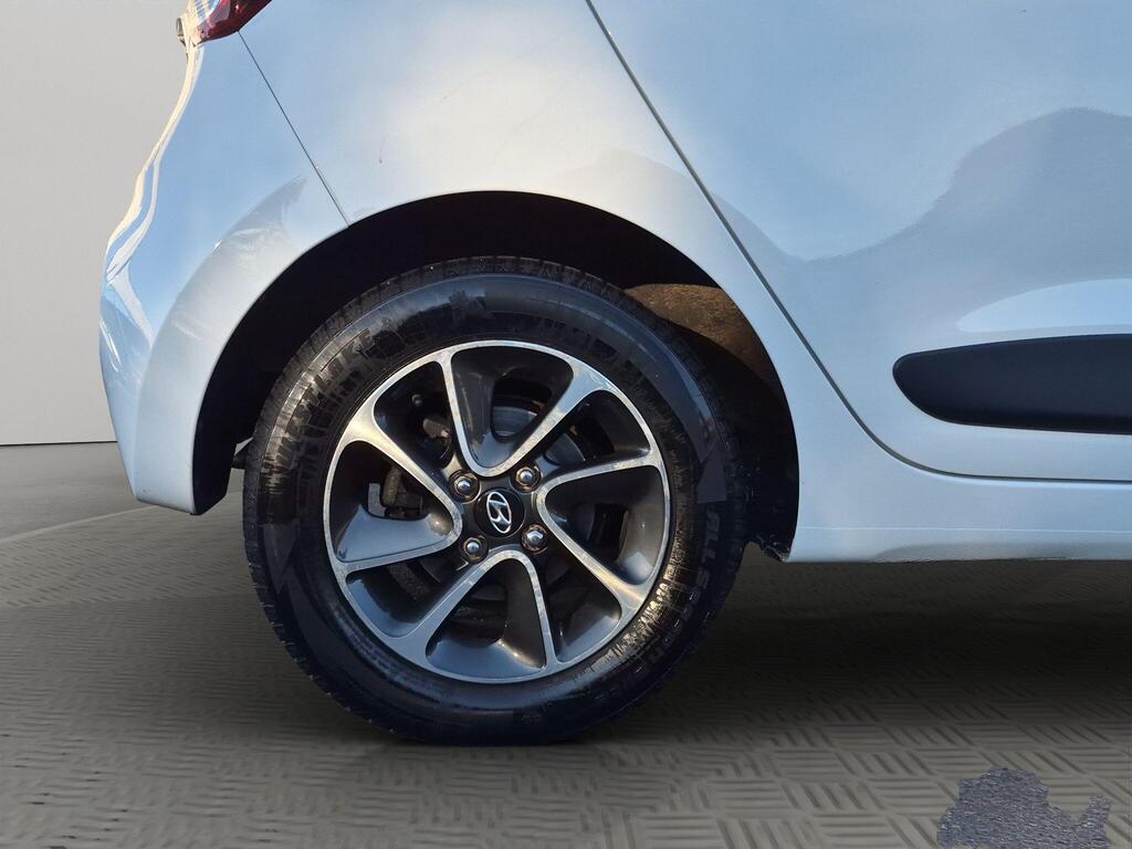 Hyundai i10 29
