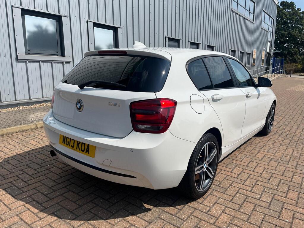 BMW 1 Series 19