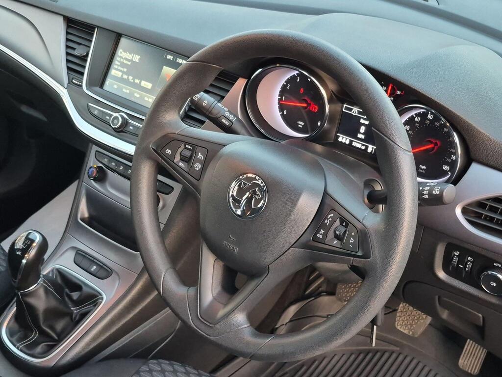 Vauxhall Astra 39