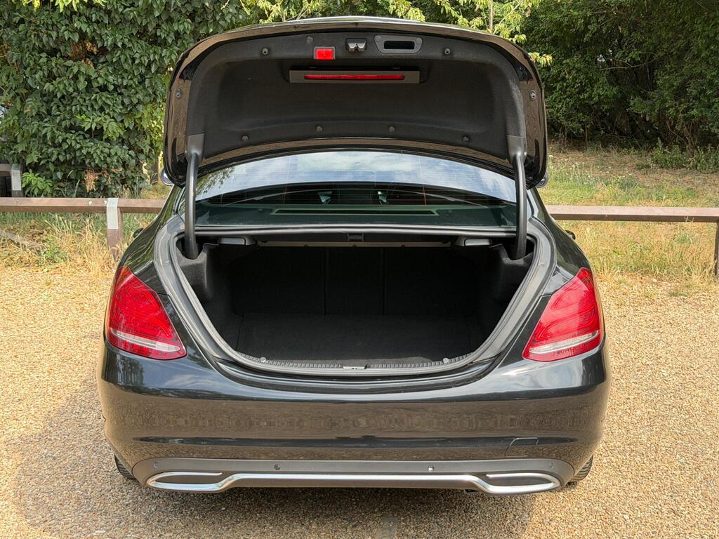 Mercedes-Benz C Class 68