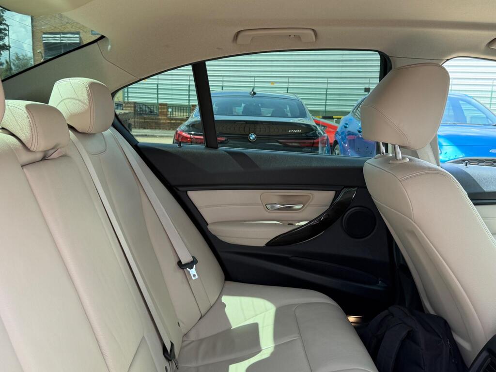 BMW 3 Series 24