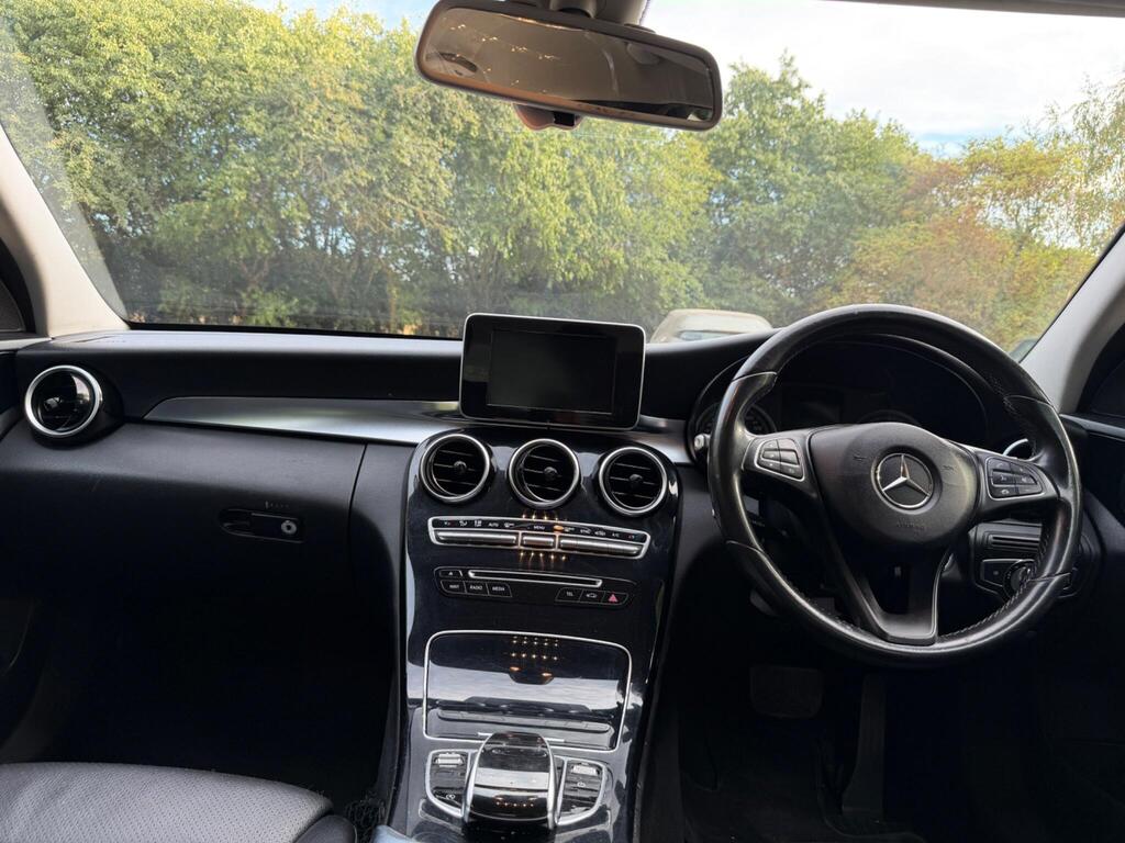Mercedes-Benz C Class 17