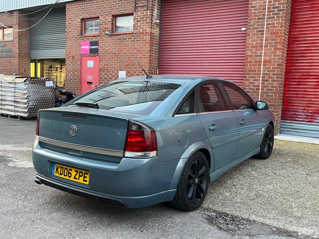 Vauxhall Vectra 22