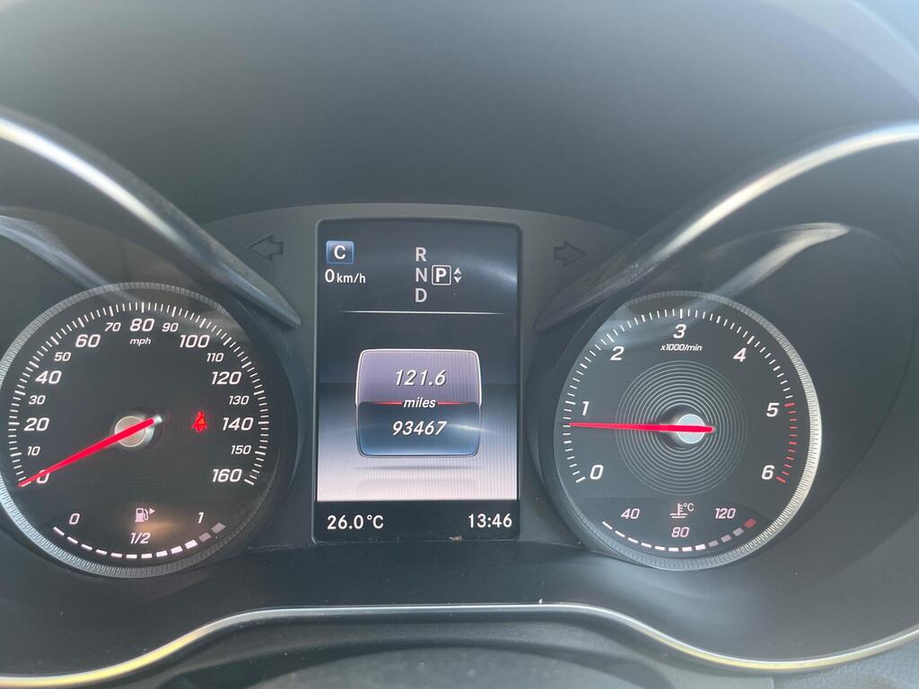 Mercedes-Benz C Class 49