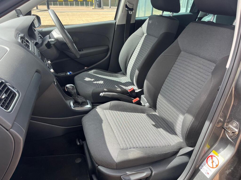 Volkswagen Polo 63