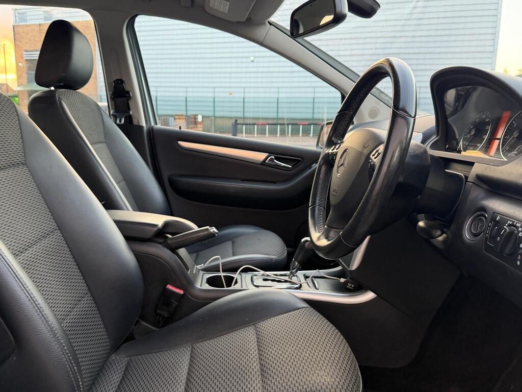 Mercedes-Benz A Class 19